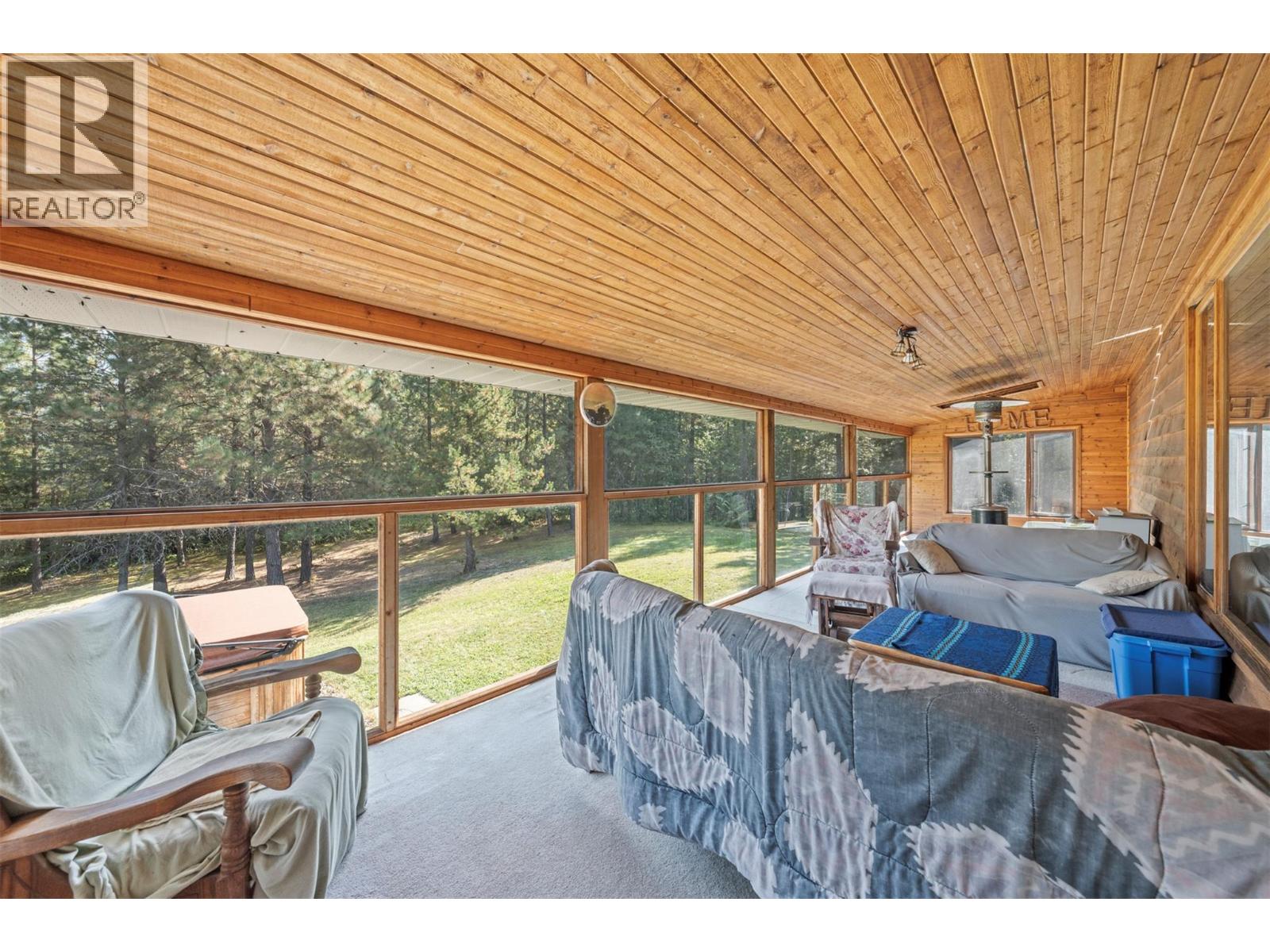 2510 Samuelson Road, Sicamous