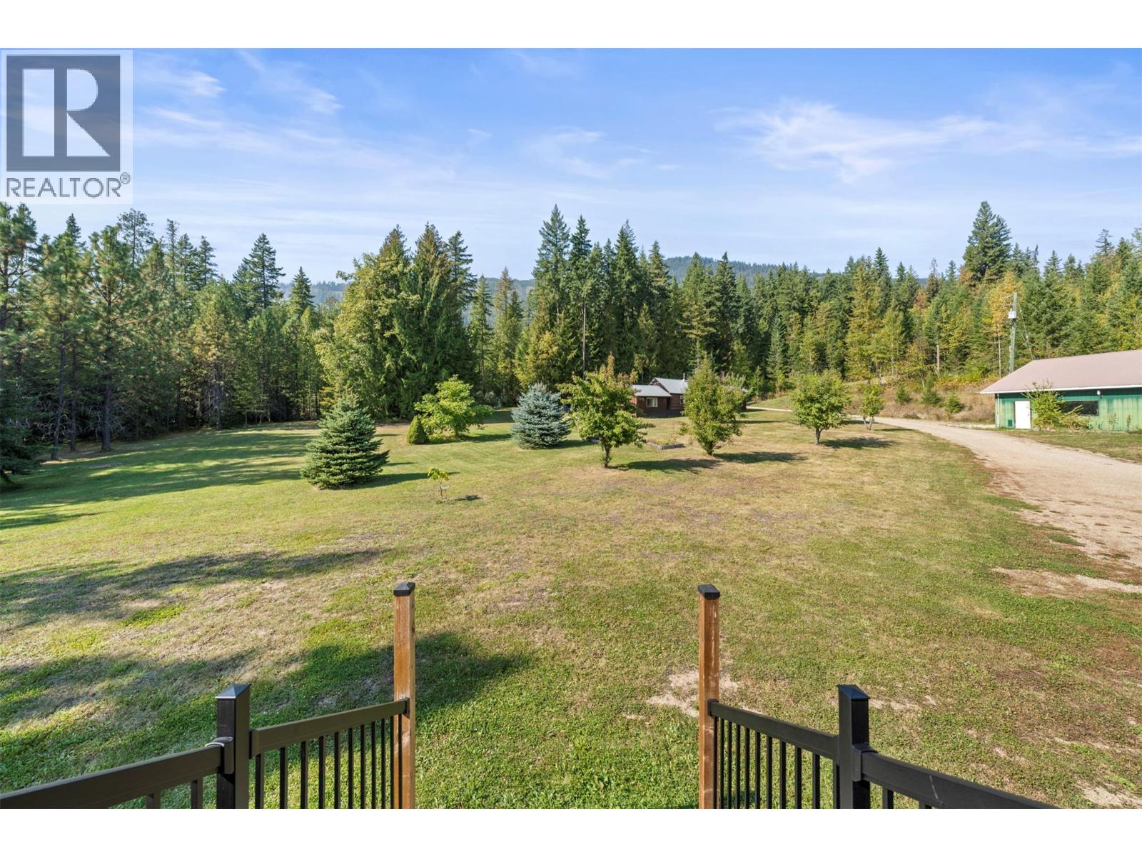 2510 Samuelson Road, Sicamous