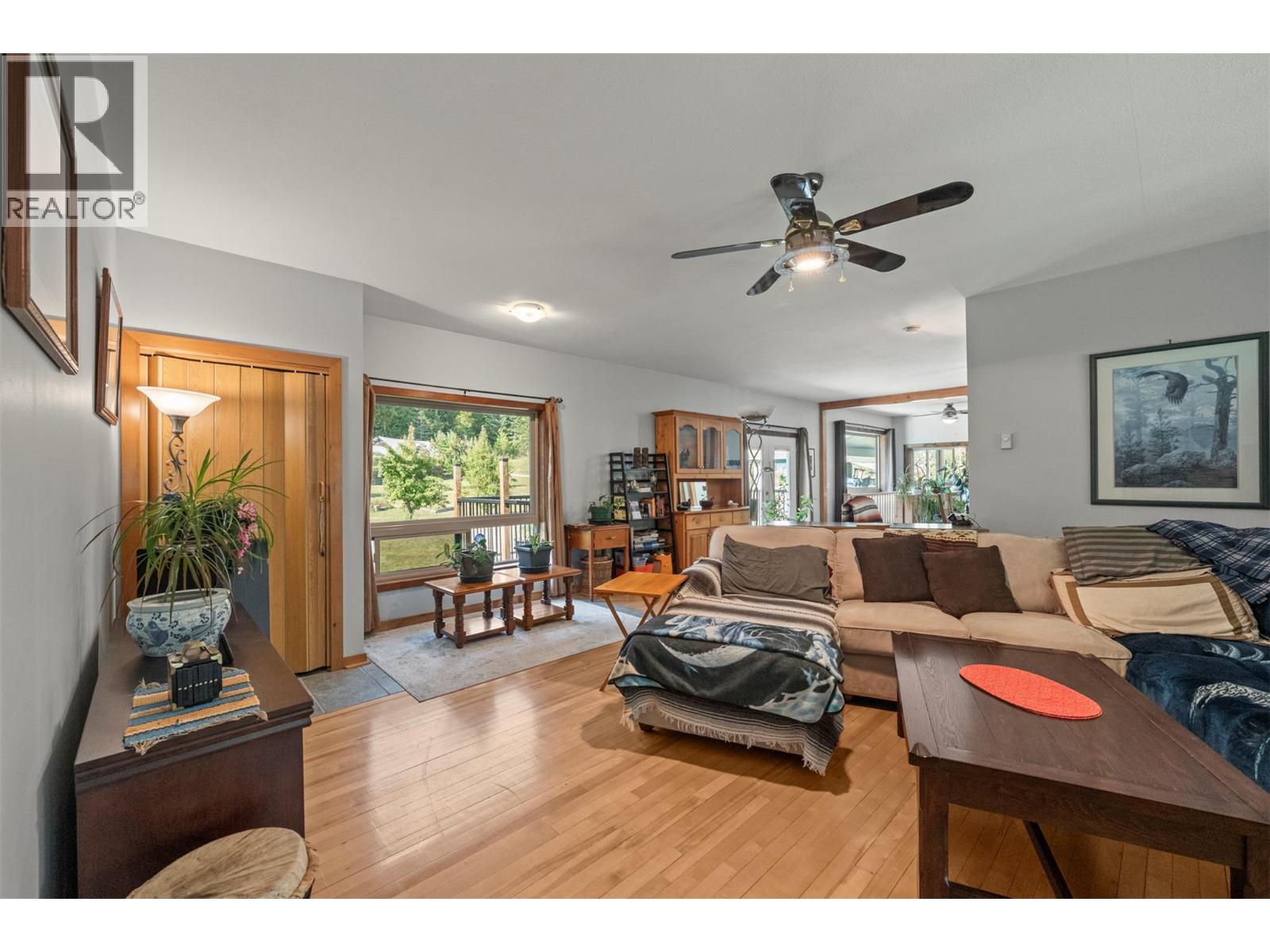 2510 Samuelson Road, Sicamous