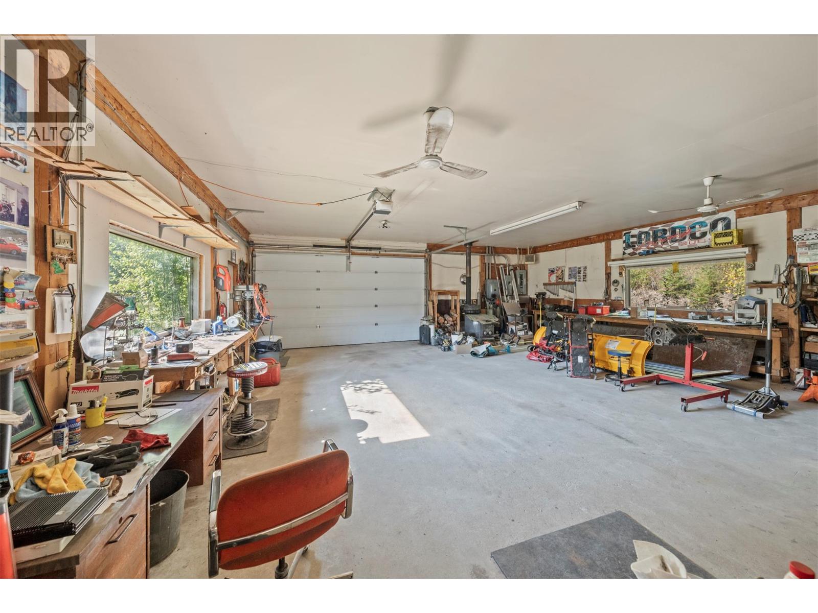 2510 Samuelson Road, Sicamous