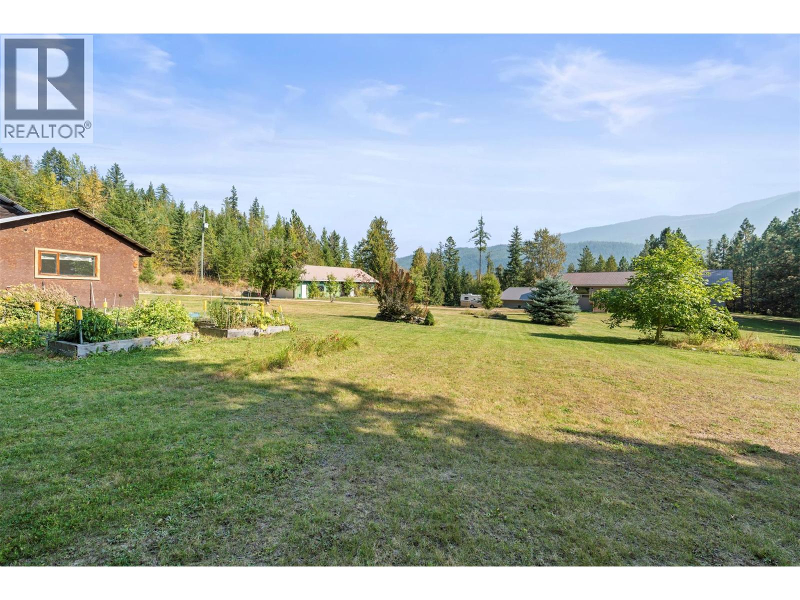 2510 Samuelson Road, Sicamous