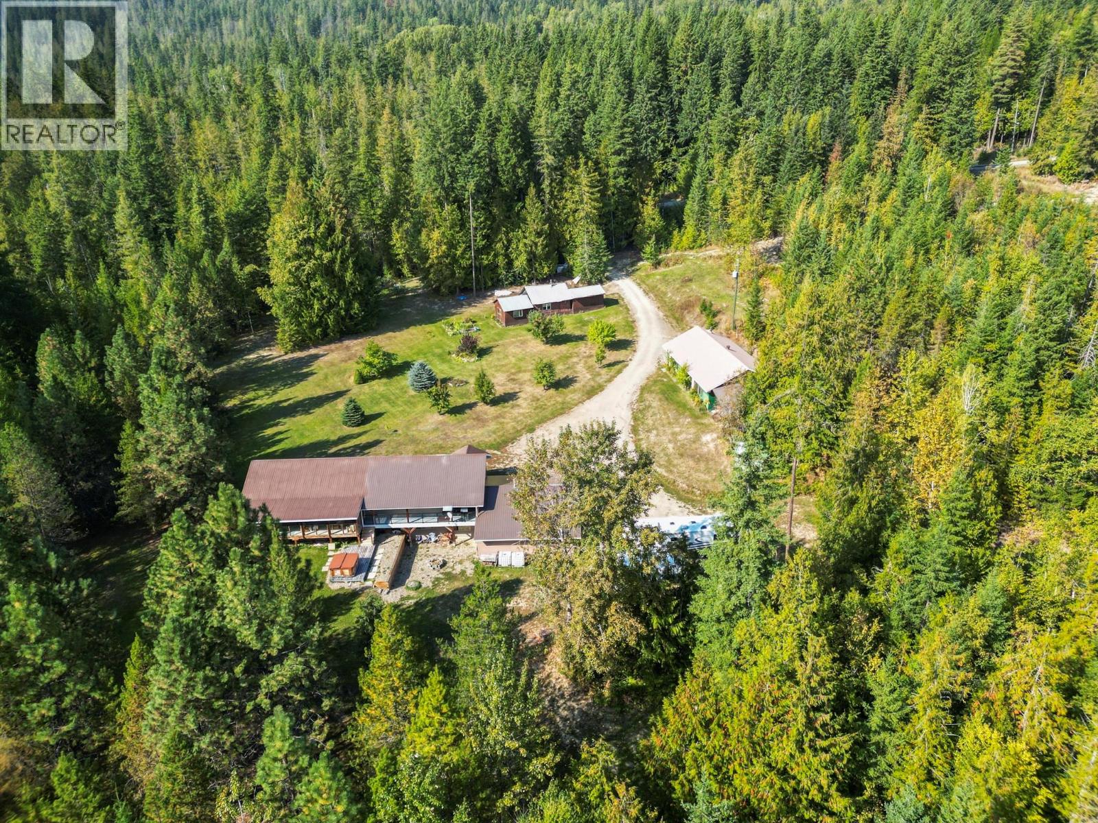 2510 Samuelson Road, Sicamous