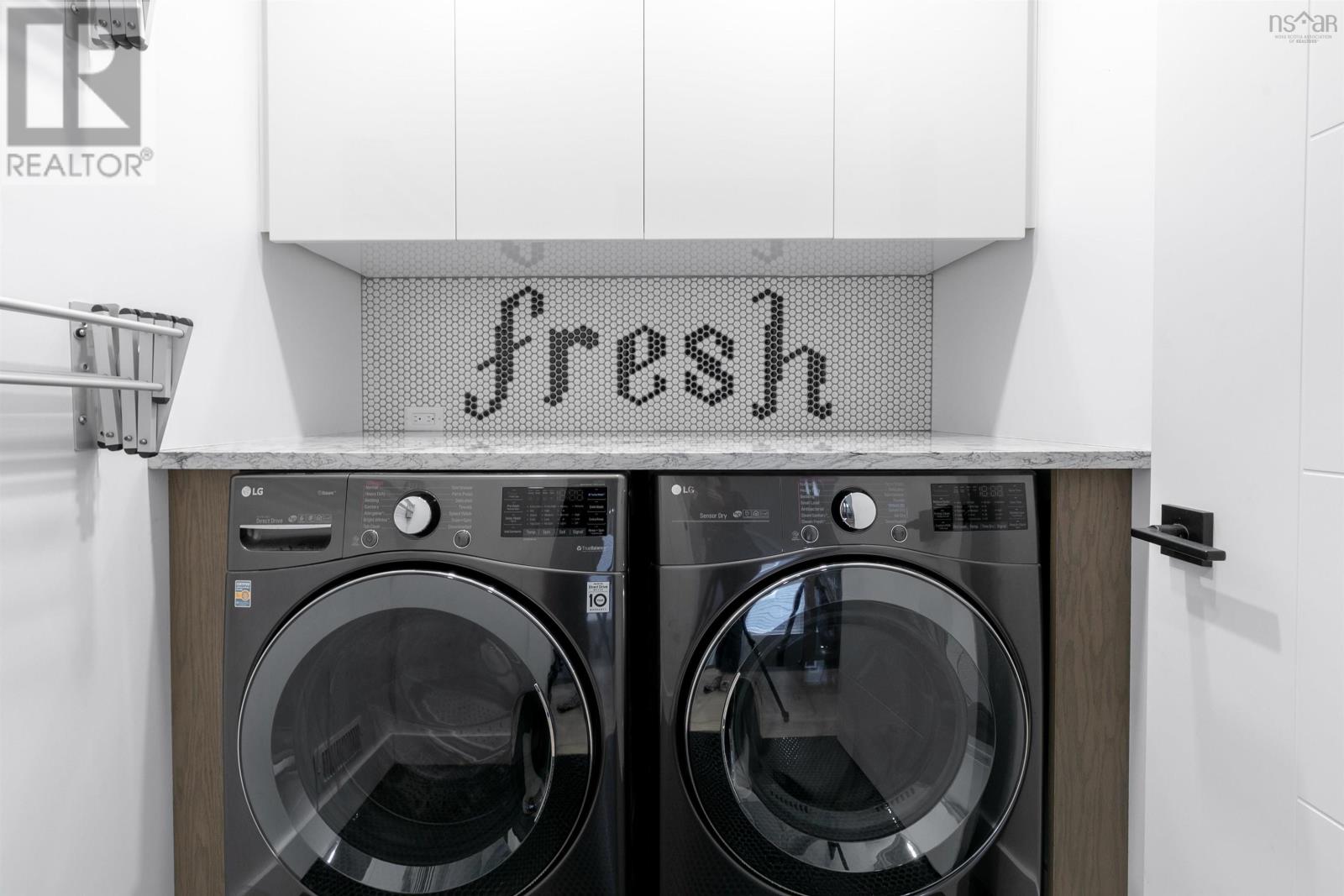 Property 7 of 48 of 1629 Vernon Street