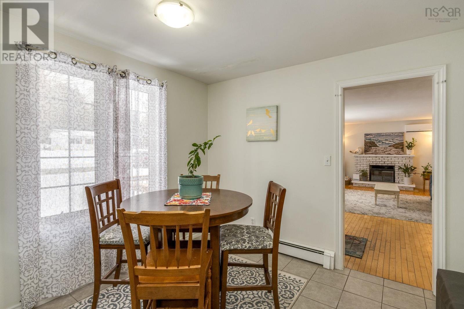 Property 7 of 47 of 405 Stead Street