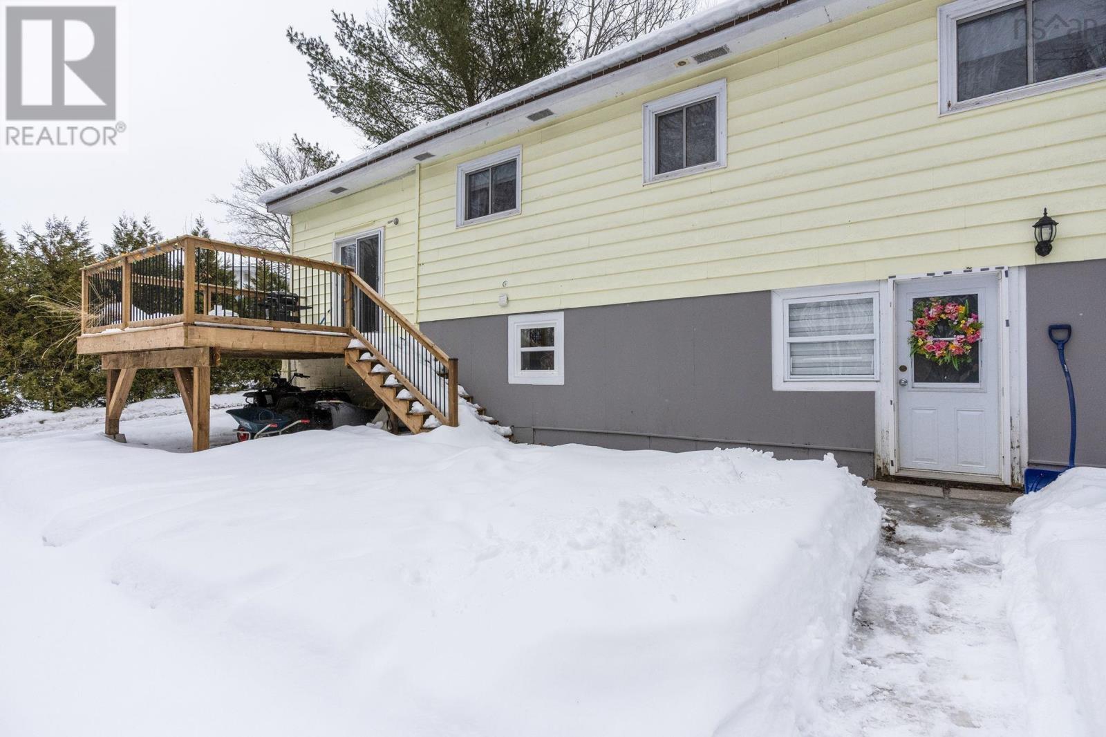 Property 46 of 47 of 405 Stead Street