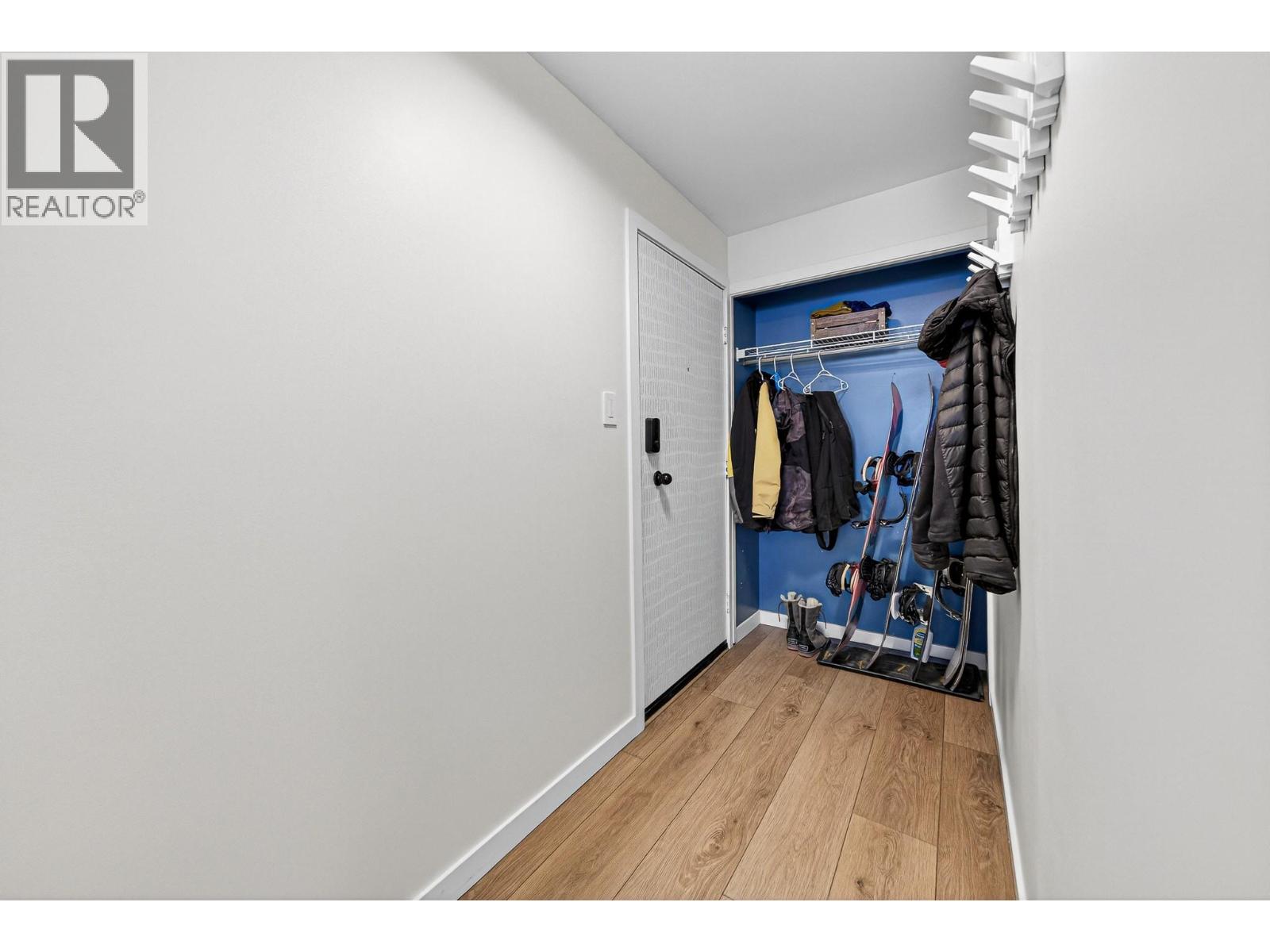 40 Ridgemont Avenue Unit# 102, Fernie