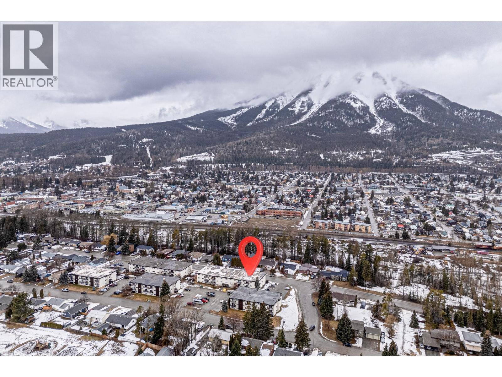 40 Ridgemont Avenue Unit# 102, Fernie