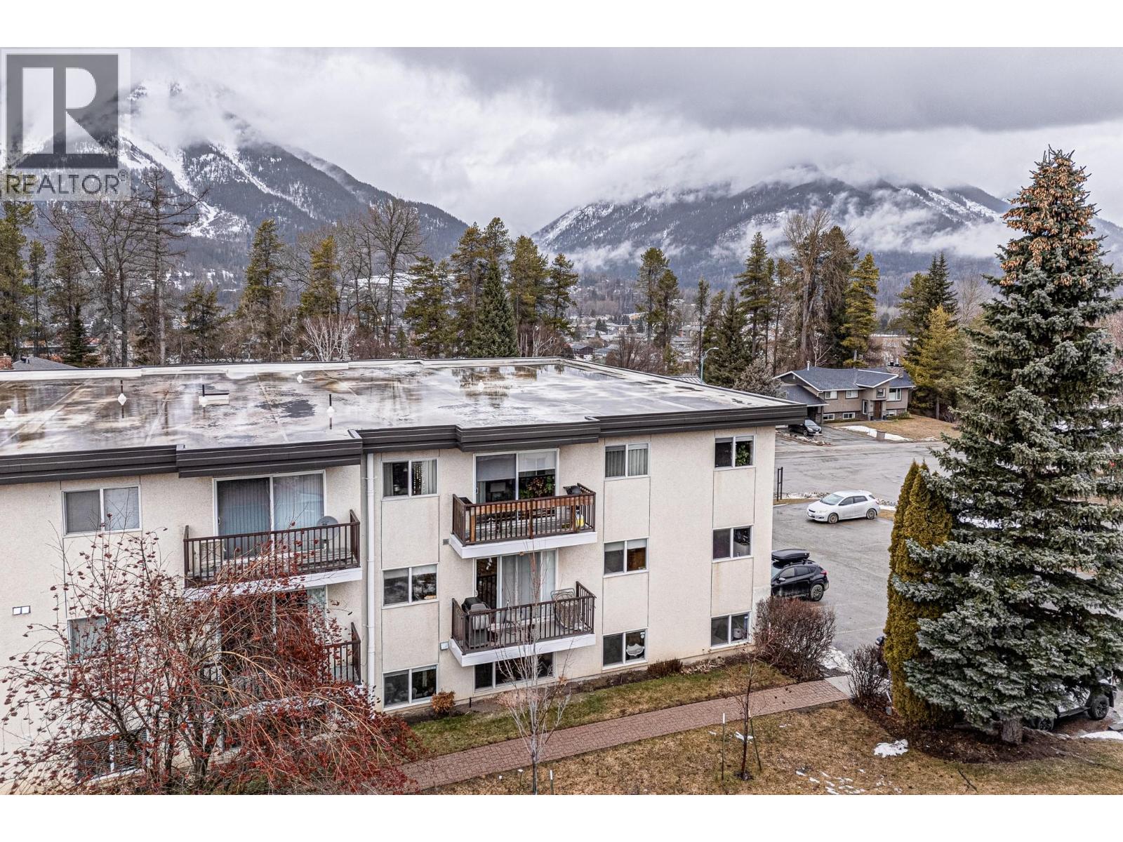 40 Ridgemont Avenue Unit# 102, Fernie