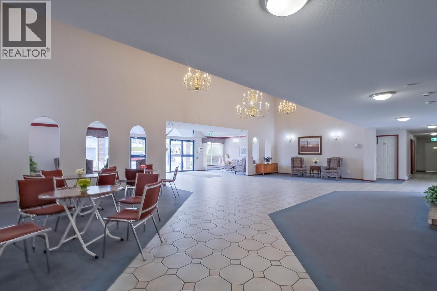 877 KLO Road Unit# 225, Kelowna