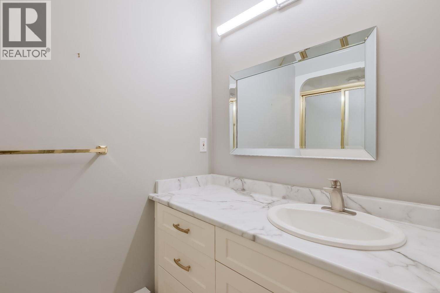 877 KLO Road Unit# 225, Kelowna