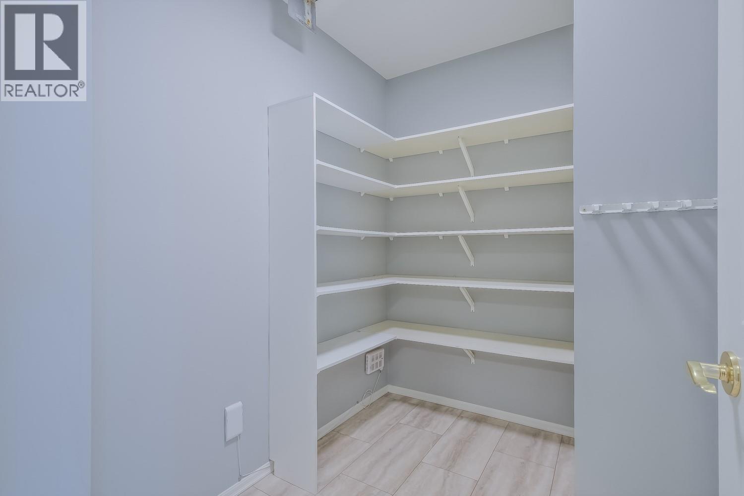 877 KLO Road Unit# 225, Kelowna