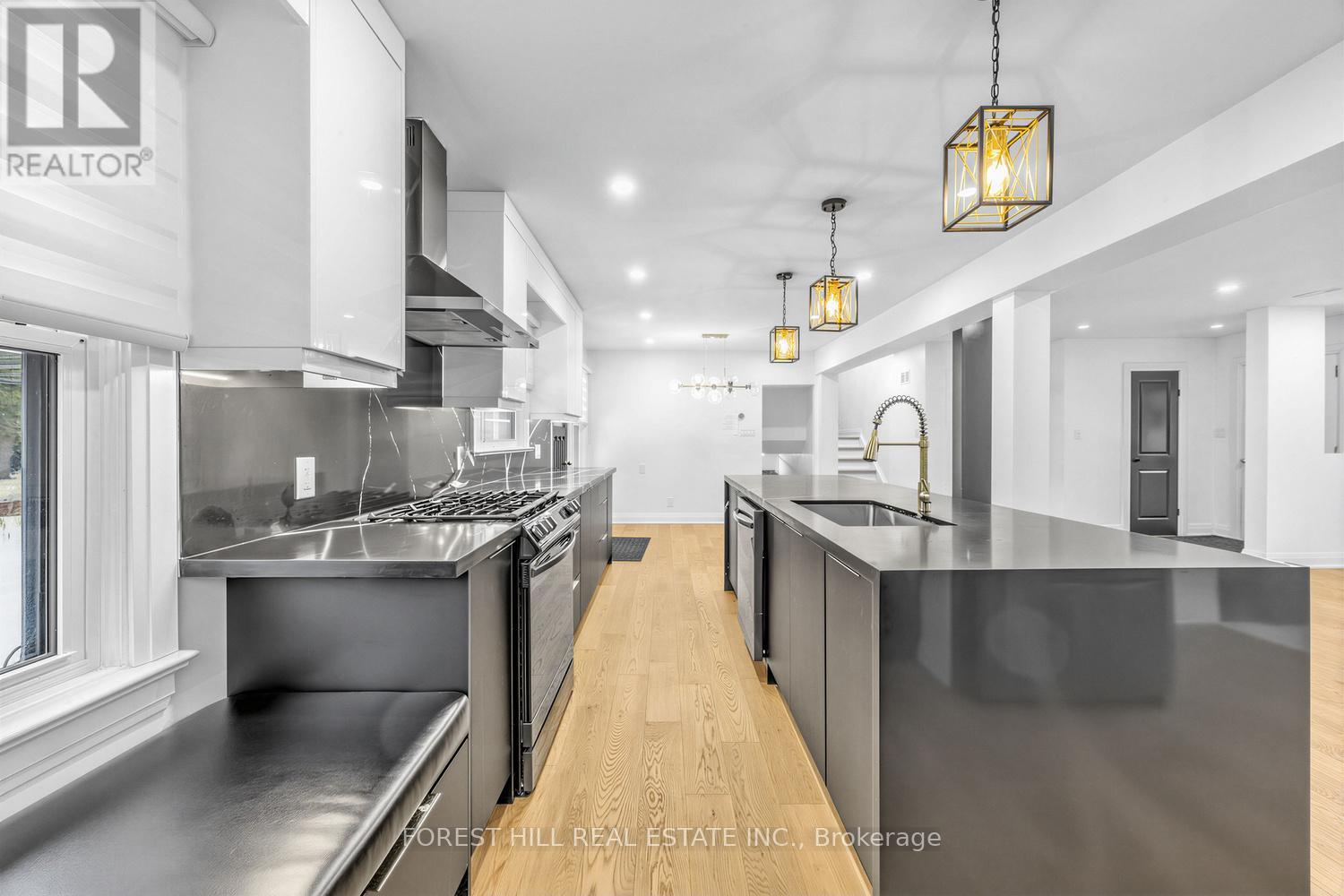 180 GLENWOOD CRESCENT - 12