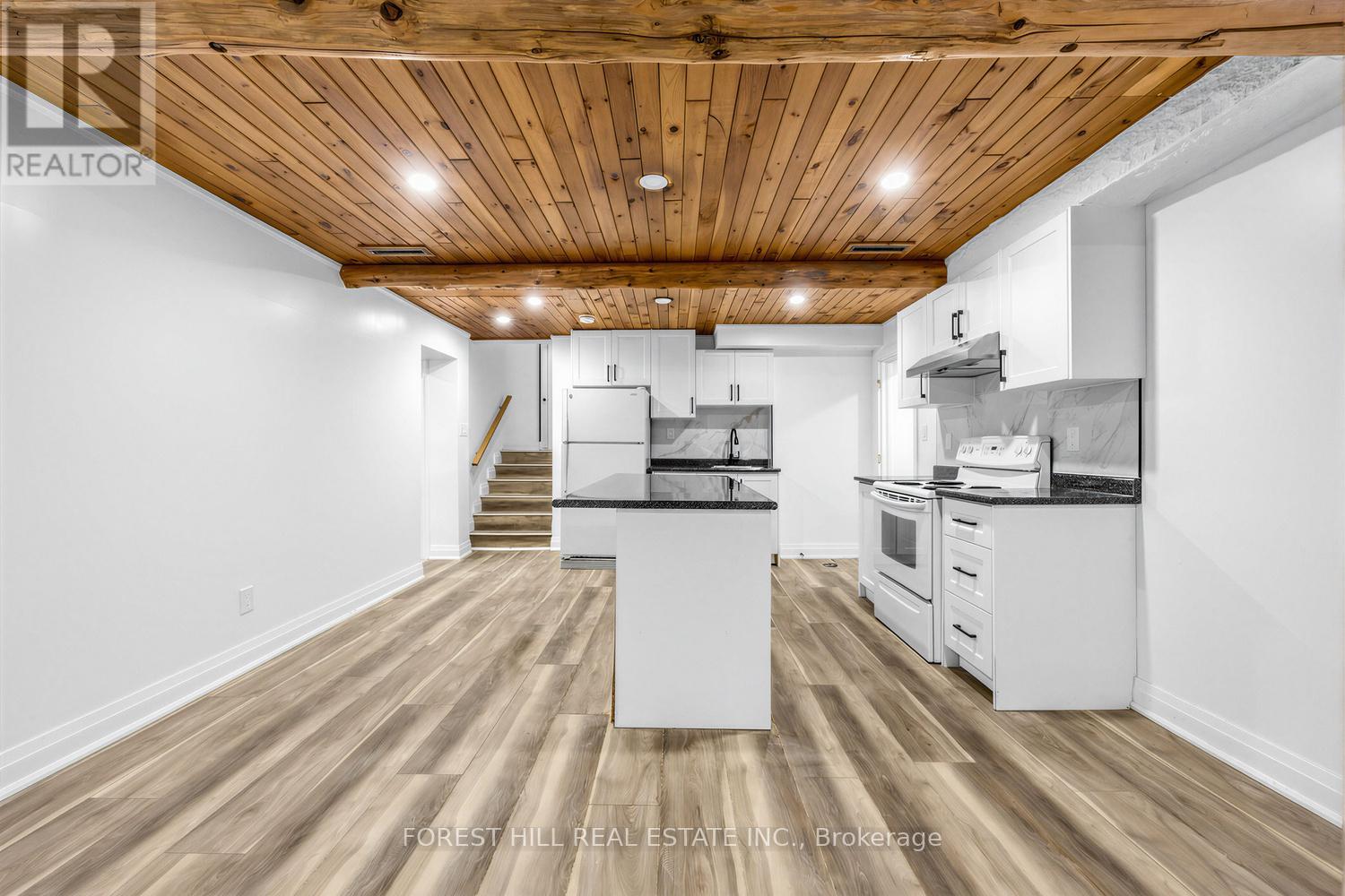 180 GLENWOOD CRESCENT - 24
