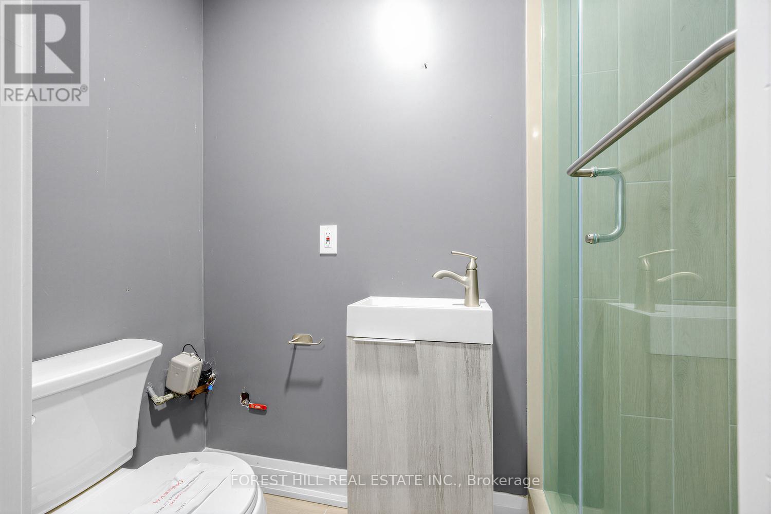 180 GLENWOOD CRESCENT - 30