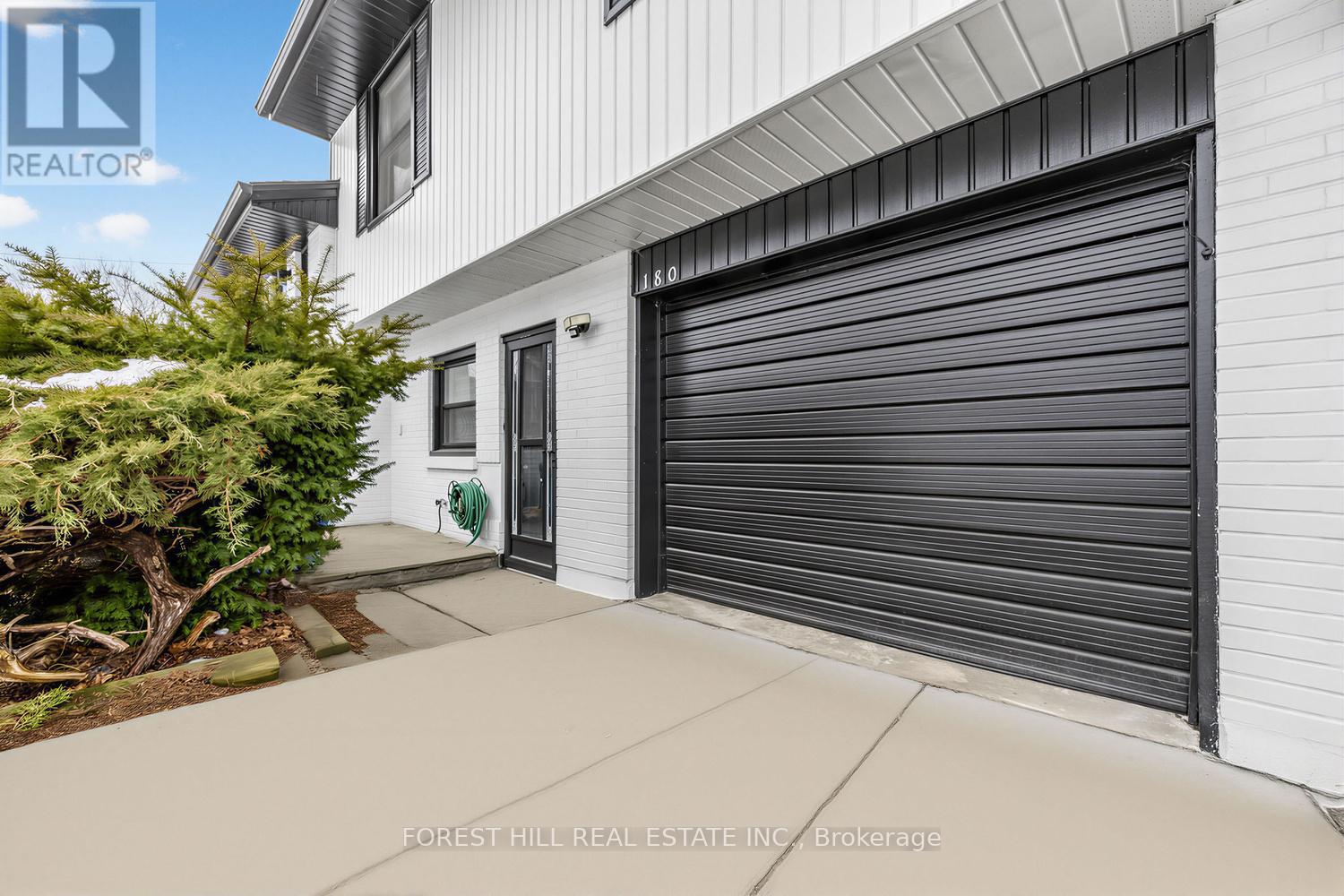 180 GLENWOOD CRESCENT - 32