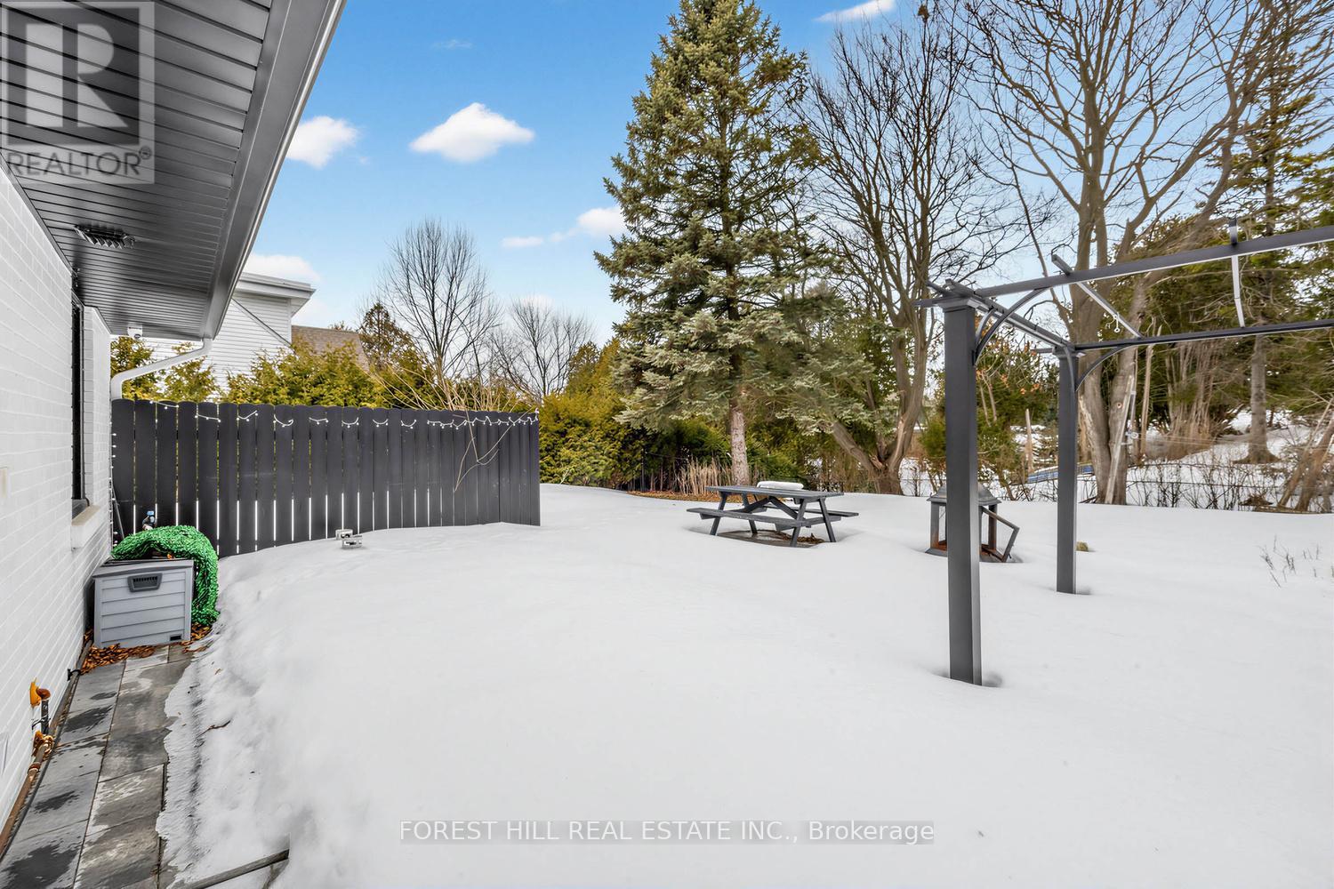 180 GLENWOOD CRESCENT - 33