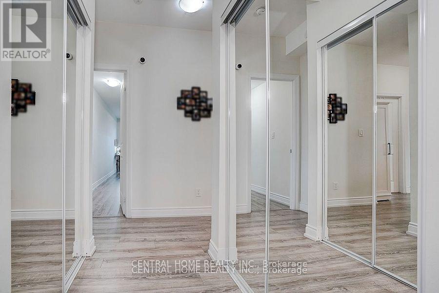 #911A 9608 YONGE STREET - 10