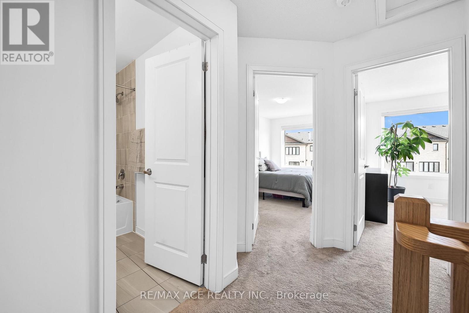 24 SPRY LANE - 22
