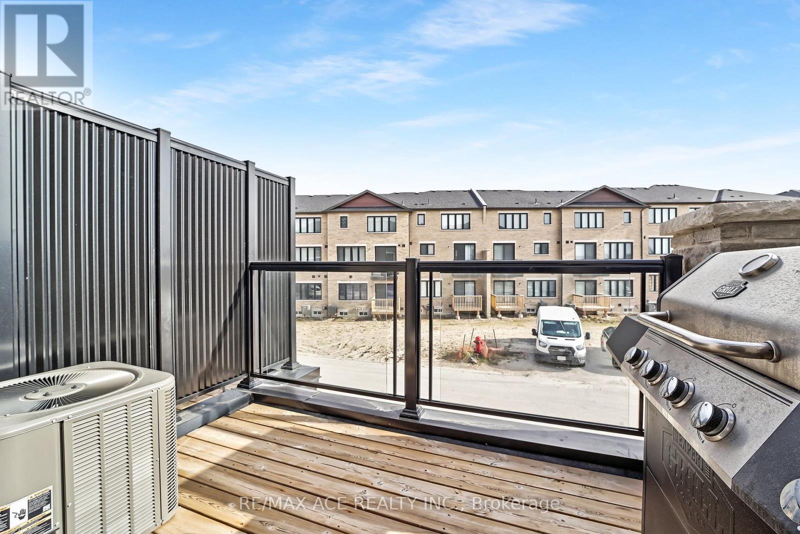 24 SPRY LANE - 34