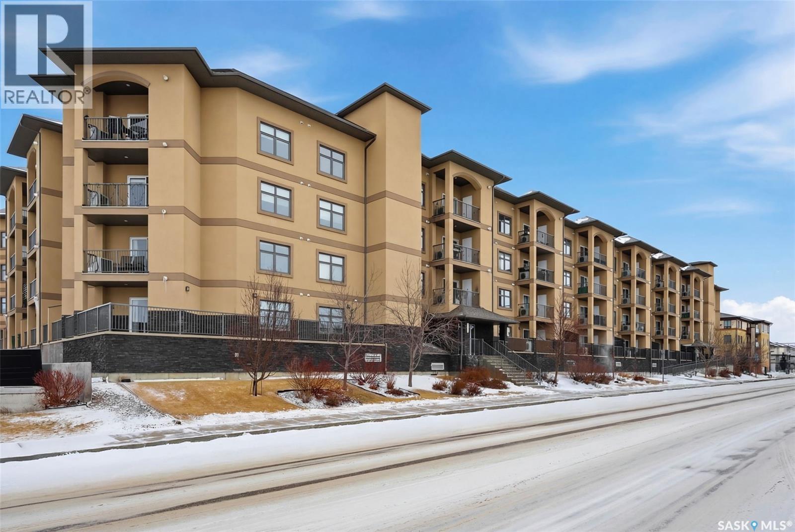 #214 3630 HAUGHTON ROAD E - 25