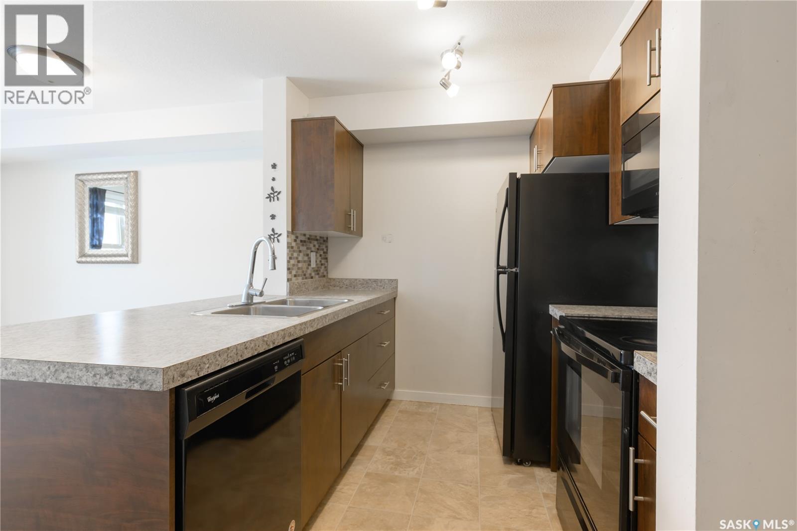 #1121 5500 MITCHINSON WAY - 9