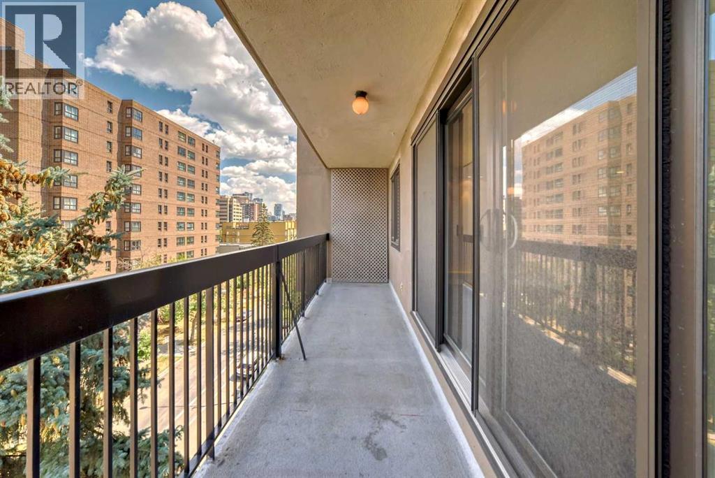 Single Family House for Sale in    Avenue SW Beltline Calgary 