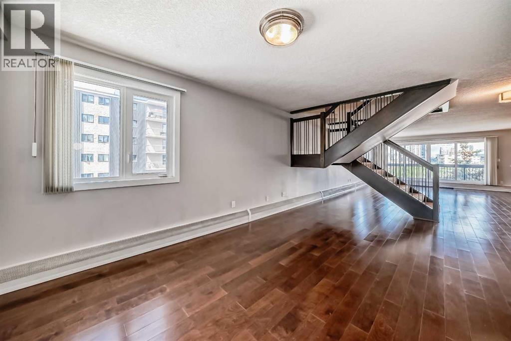 Single Family House for Sale in    Avenue SW Beltline Calgary 