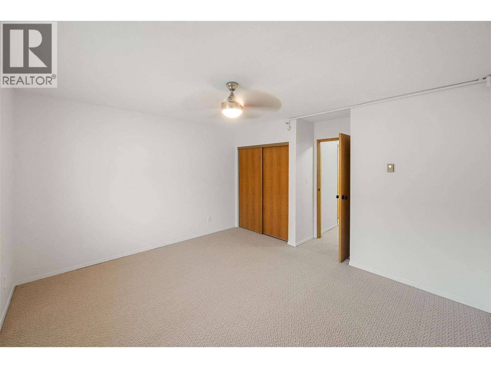 284 YORKTON Avenue Unit# 404, Penticton