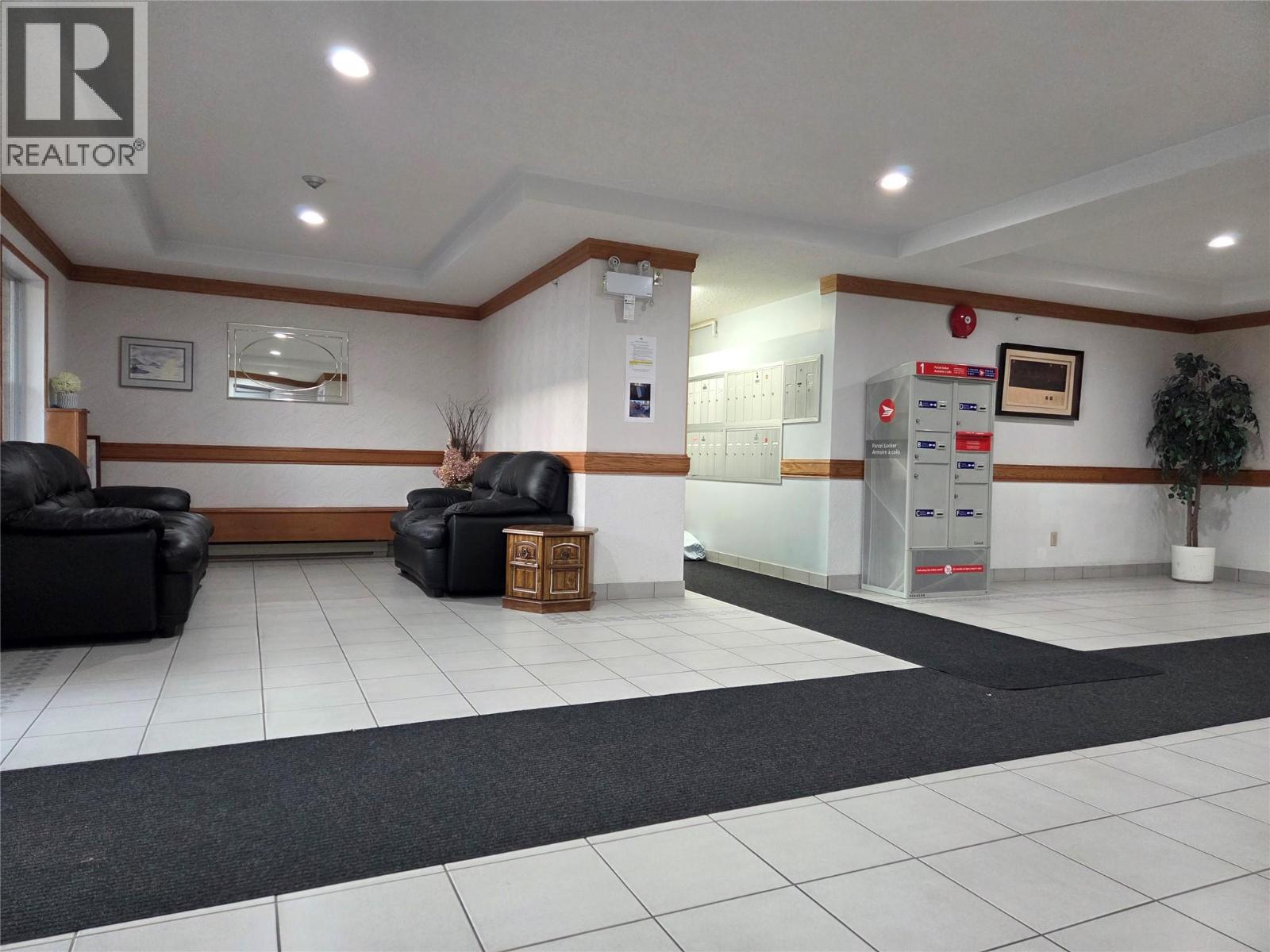 284 YORKTON Avenue Unit# 404, Penticton