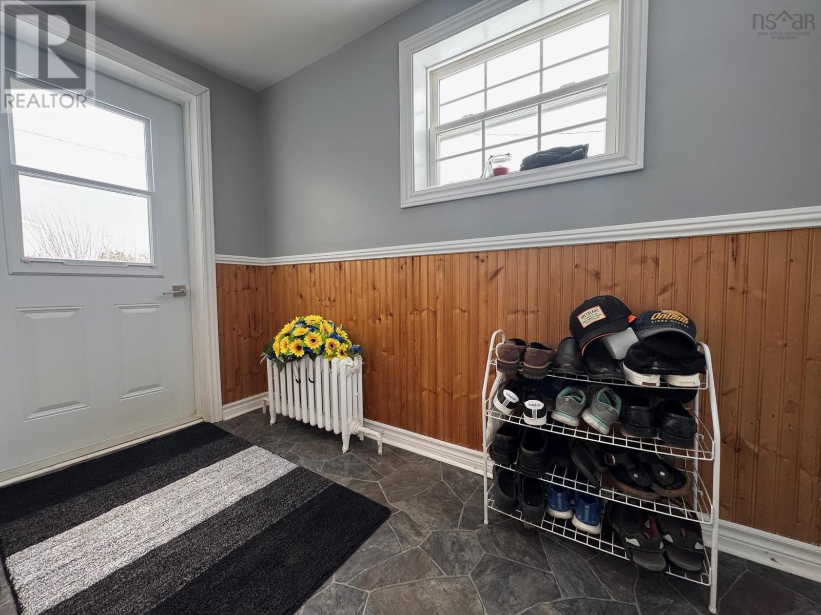 Property 8 of 19 of 69 Campbell Street