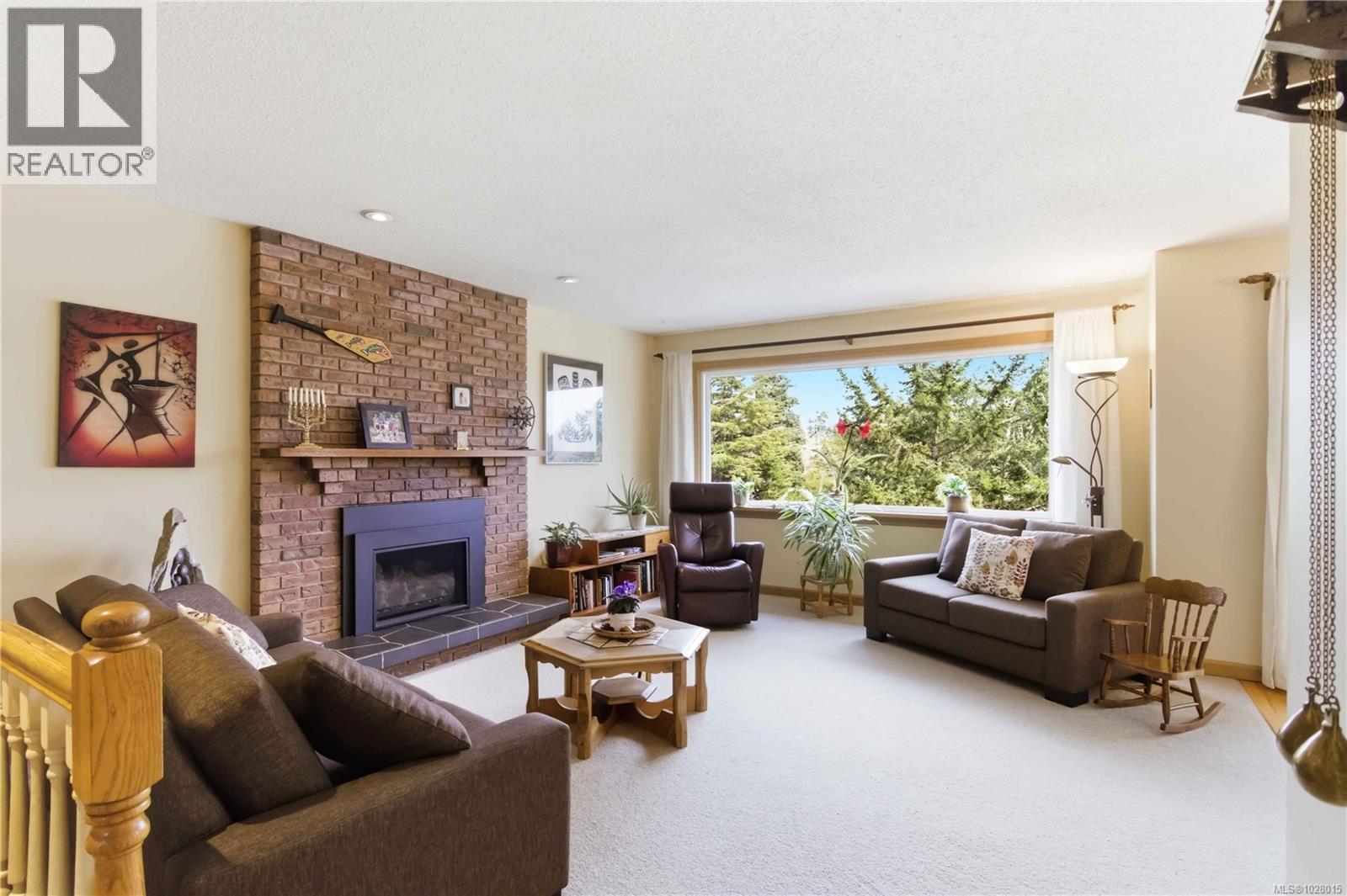  4345 Ridgewood Crescent, Saanich