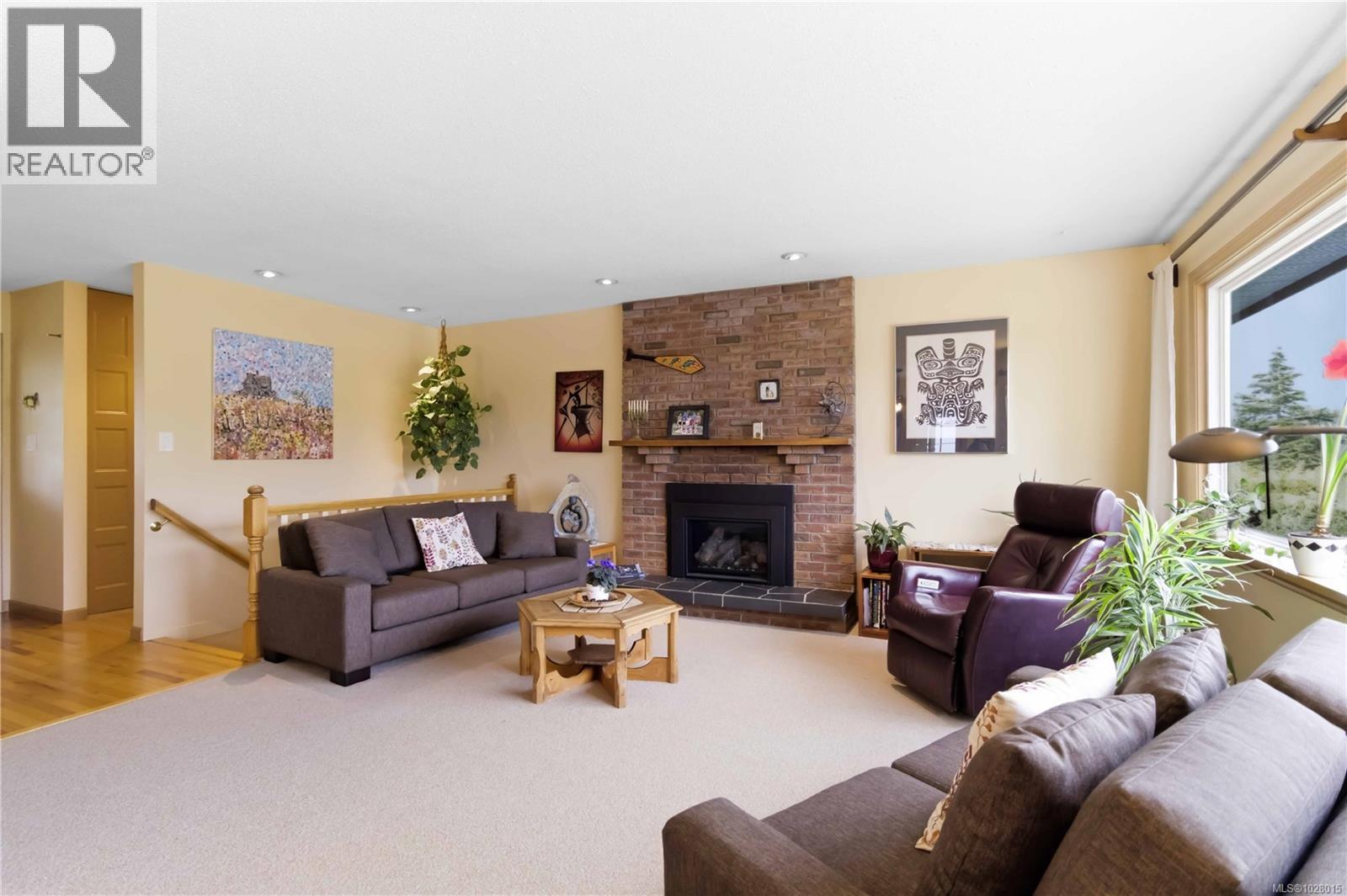  4345 Ridgewood Crescent, Saanich