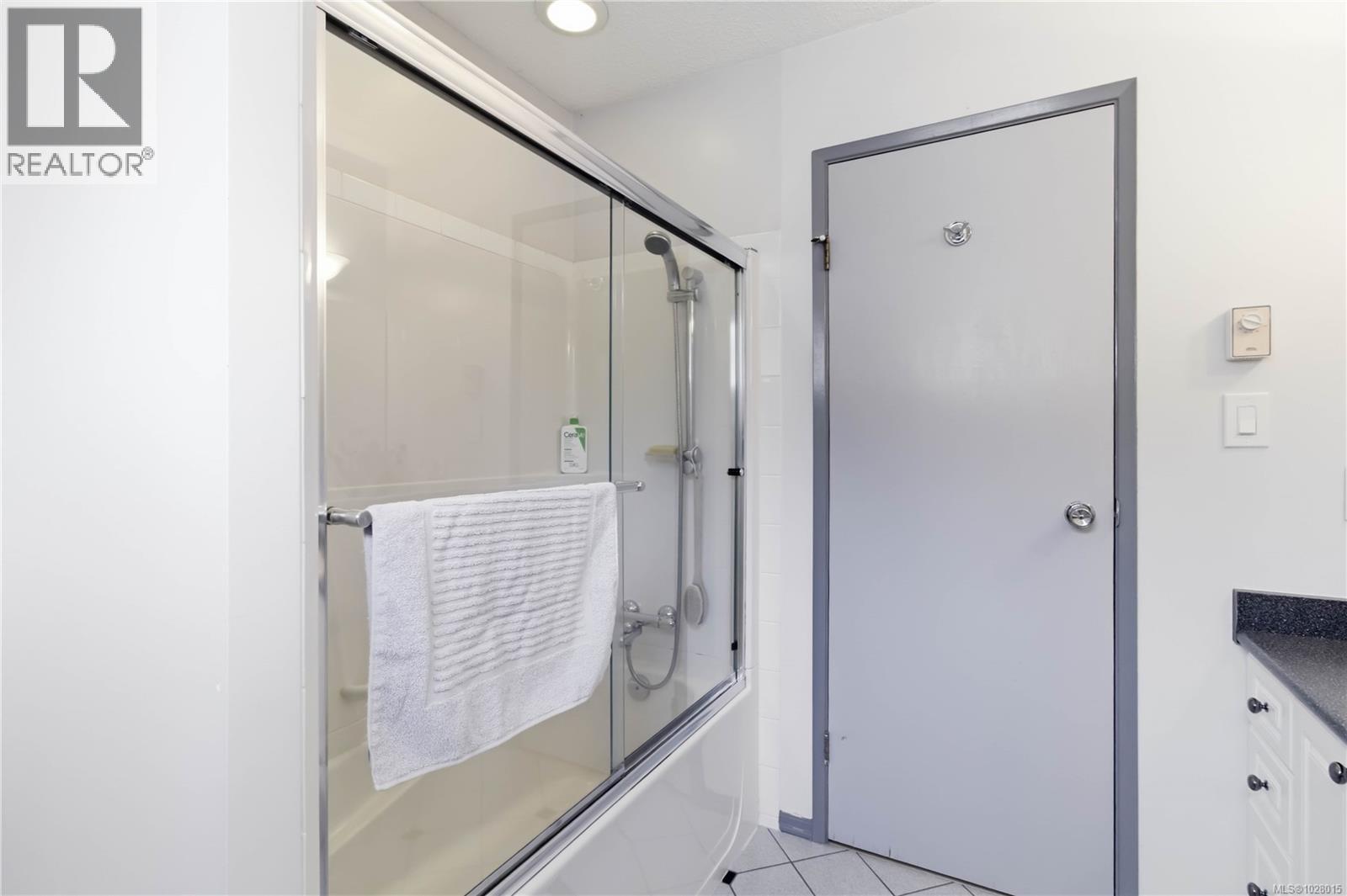  4345 Ridgewood Crescent, Saanich