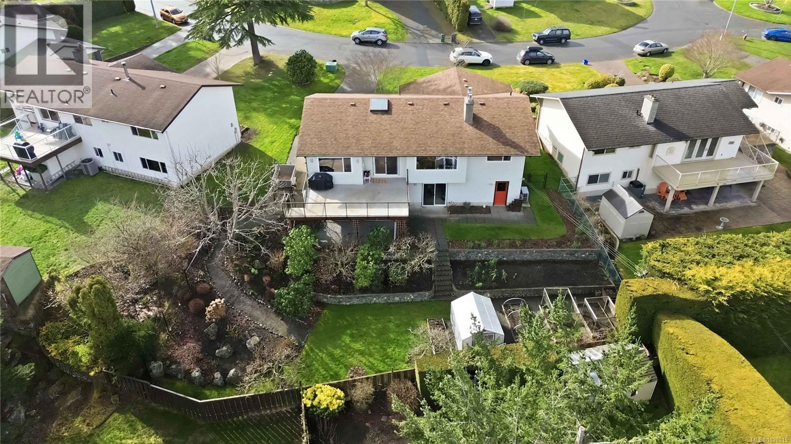  4345 Ridgewood Crescent, Saanich