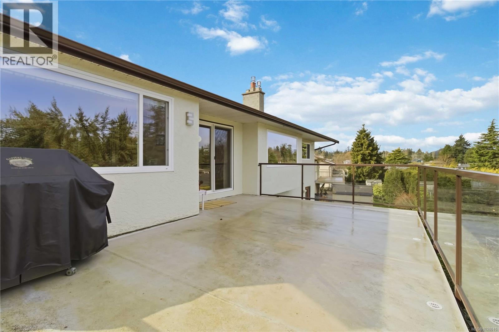  4345 Ridgewood Crescent, Saanich