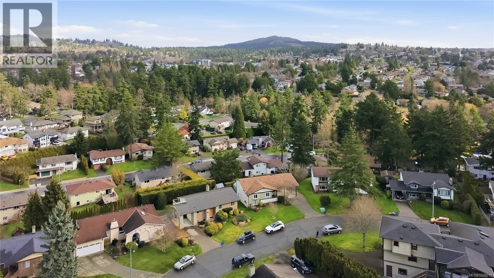  4345 Ridgewood Crescent, Saanich