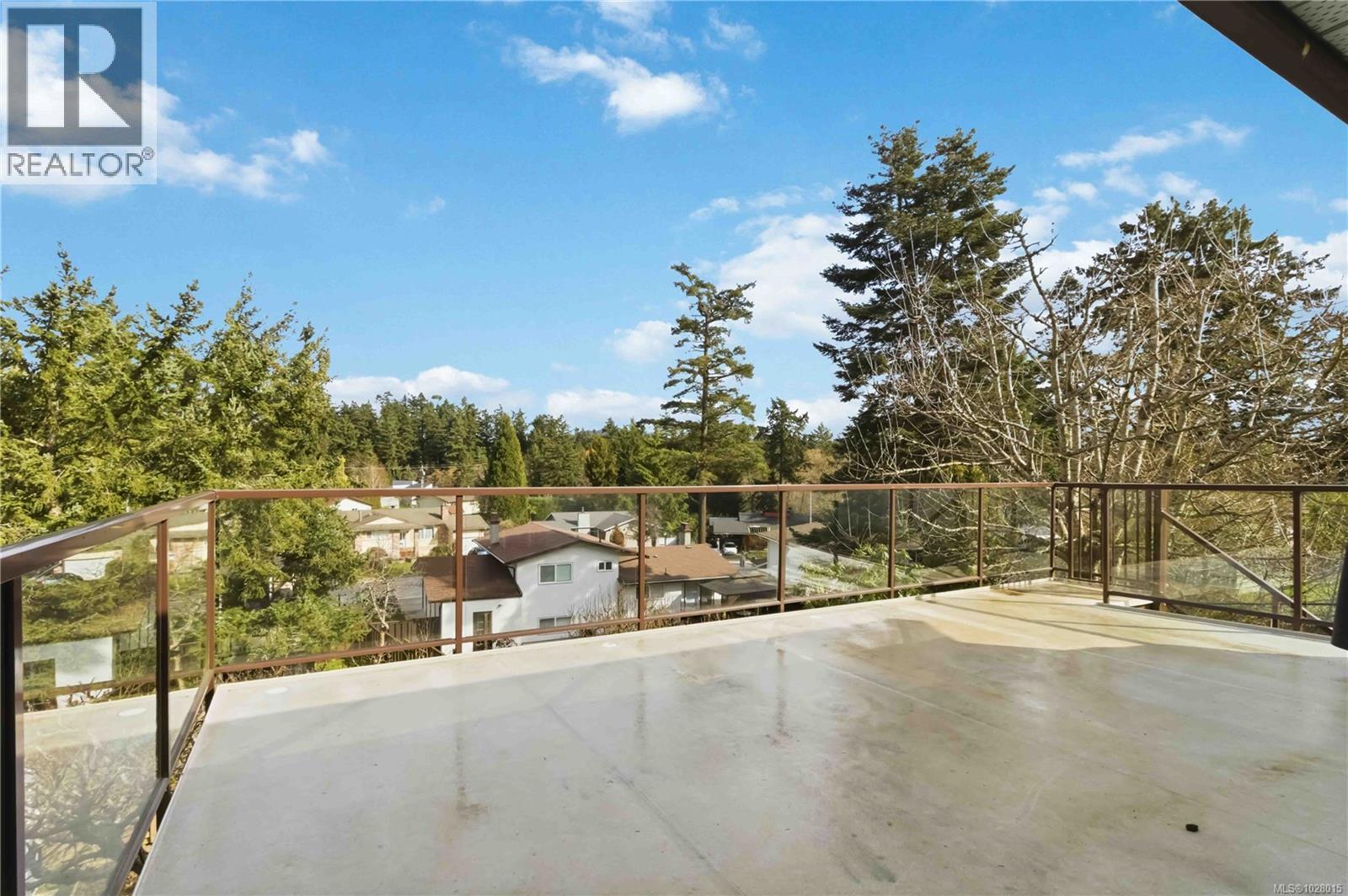  4345 Ridgewood Crescent, Saanich