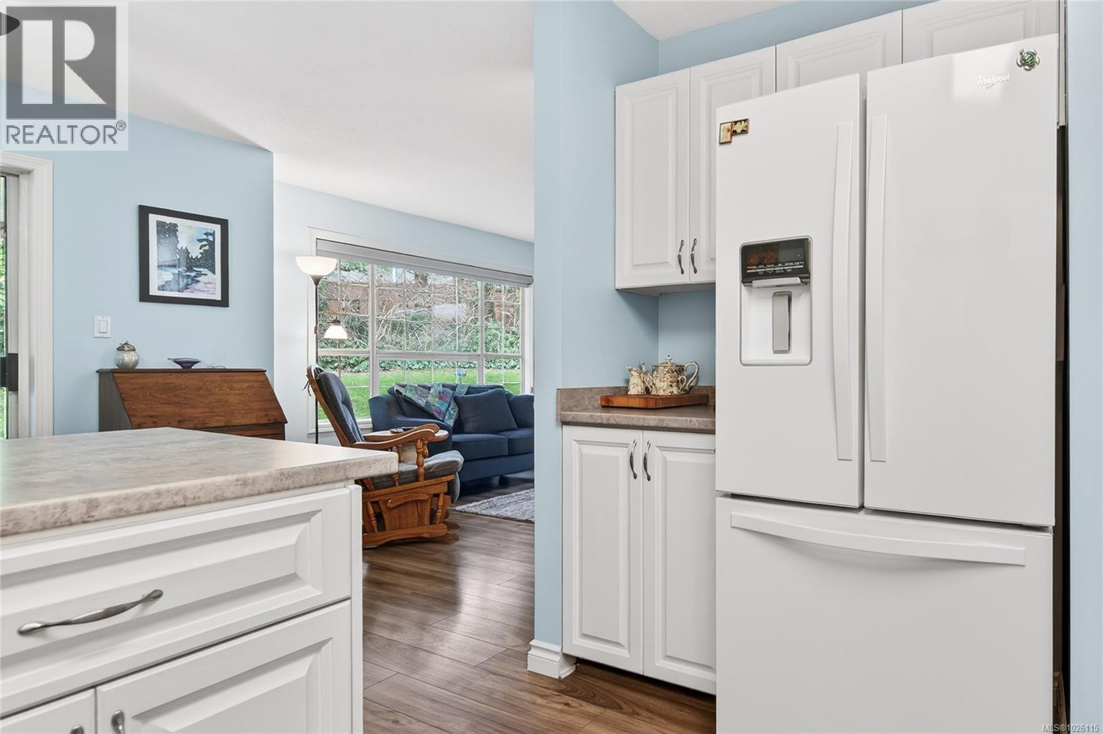 #8 2200 MANOR DR - 15