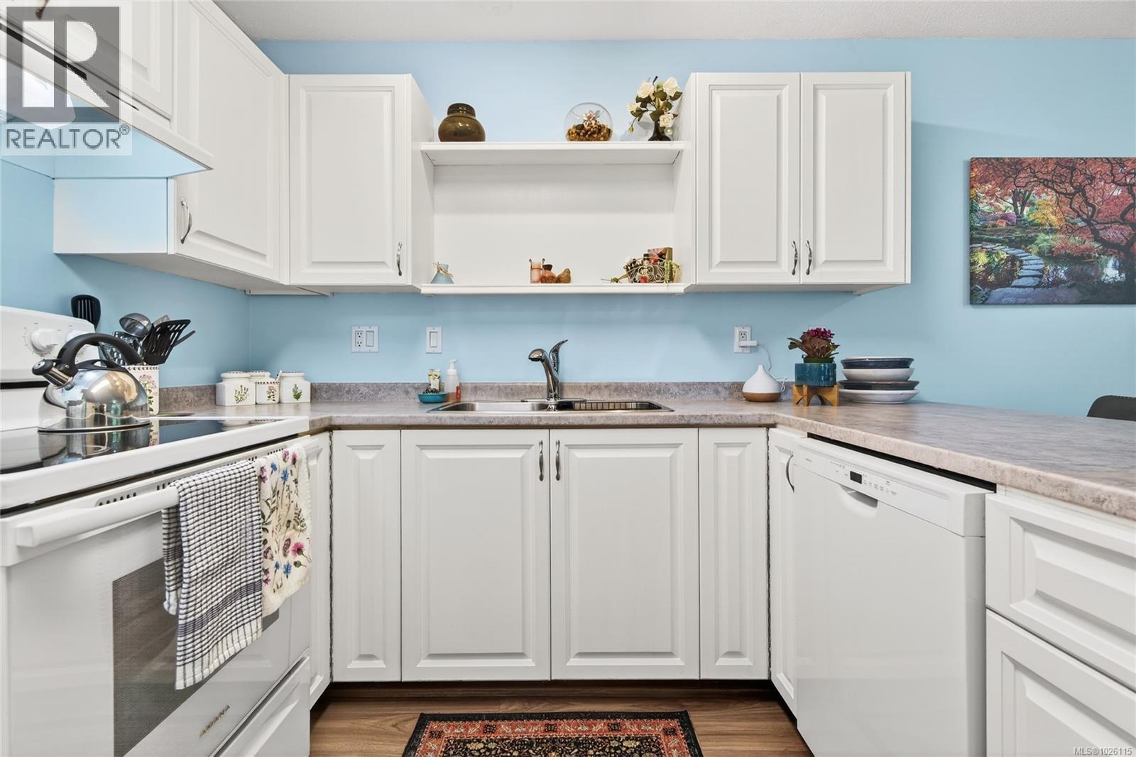 #8 2200 MANOR DR - 13