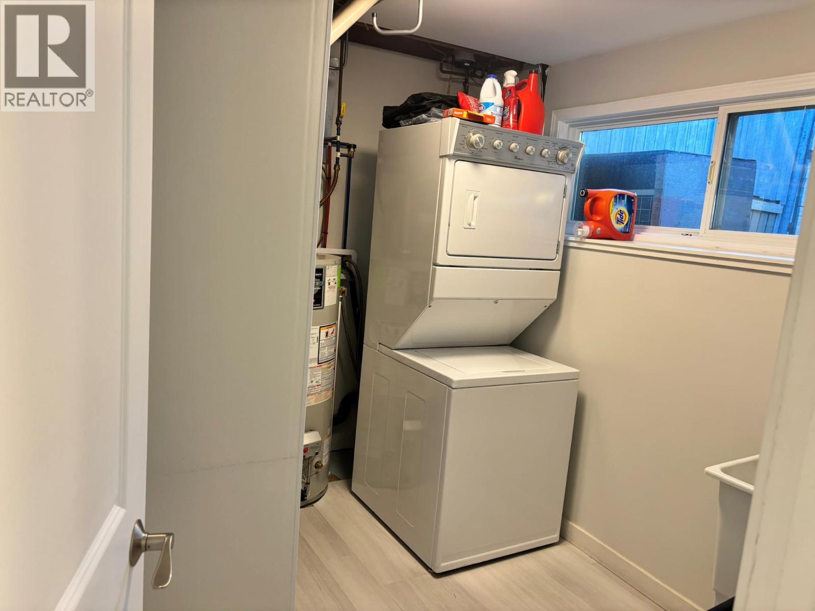  488 Stanley Crescent, Kelowna