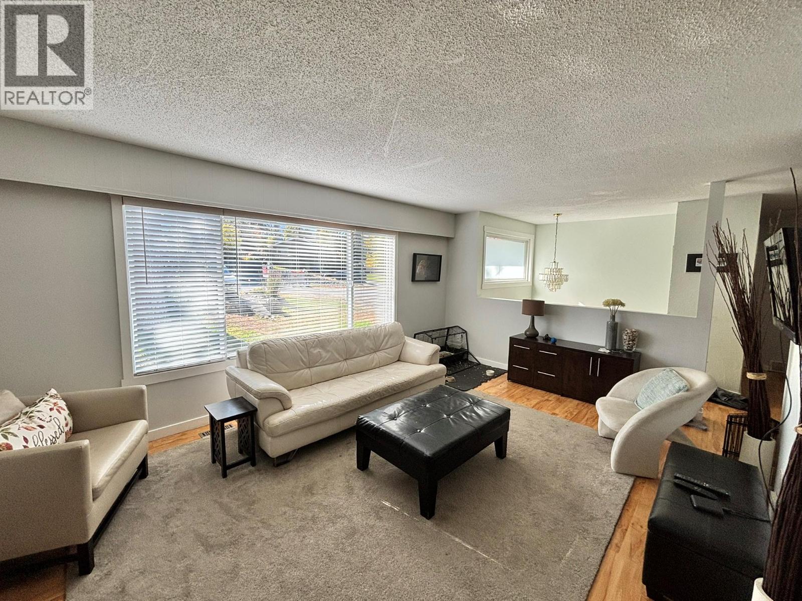  488 Stanley Crescent, Kelowna