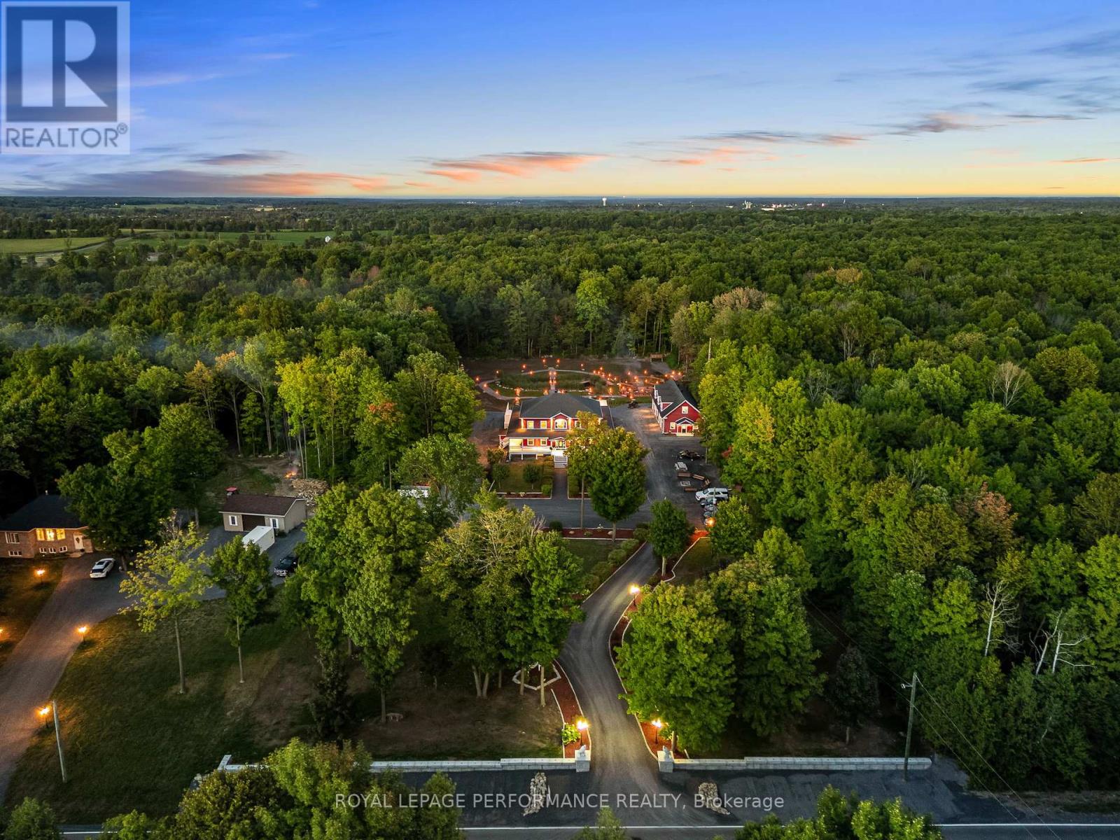 3147 DORNIE ROAD — photo 38