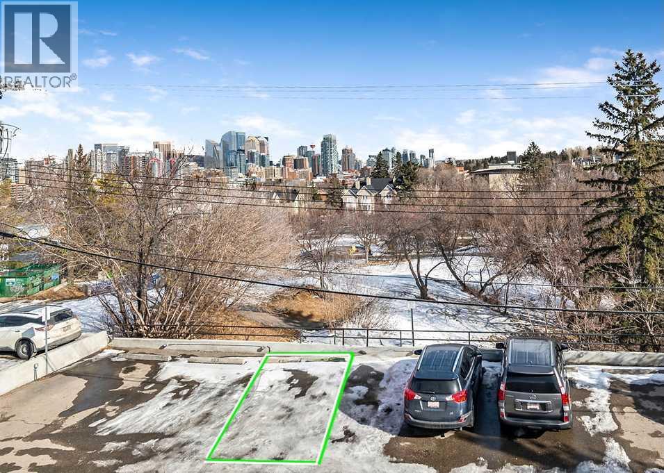 Single Family House for Sale in   A Street W Bankview Calgary 