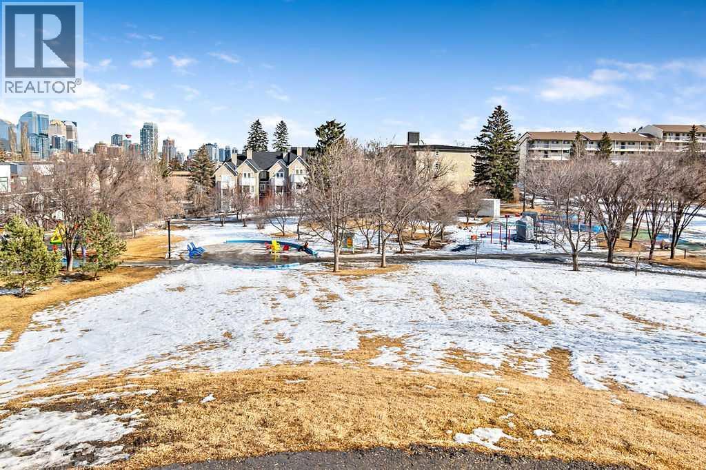 Single Family House for Sale in   A Street W Bankview Calgary 