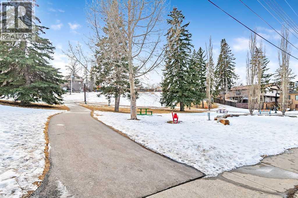 Single Family House for Sale in   A Street W Bankview Calgary 