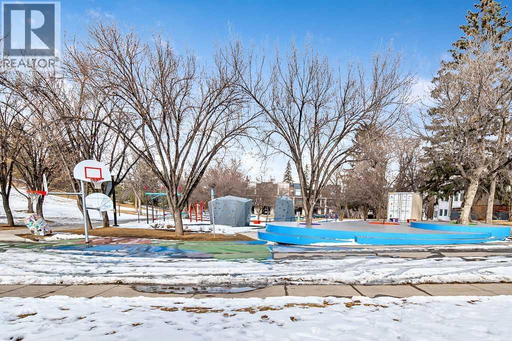 Single Family House for Sale in   A Street W Bankview Calgary 