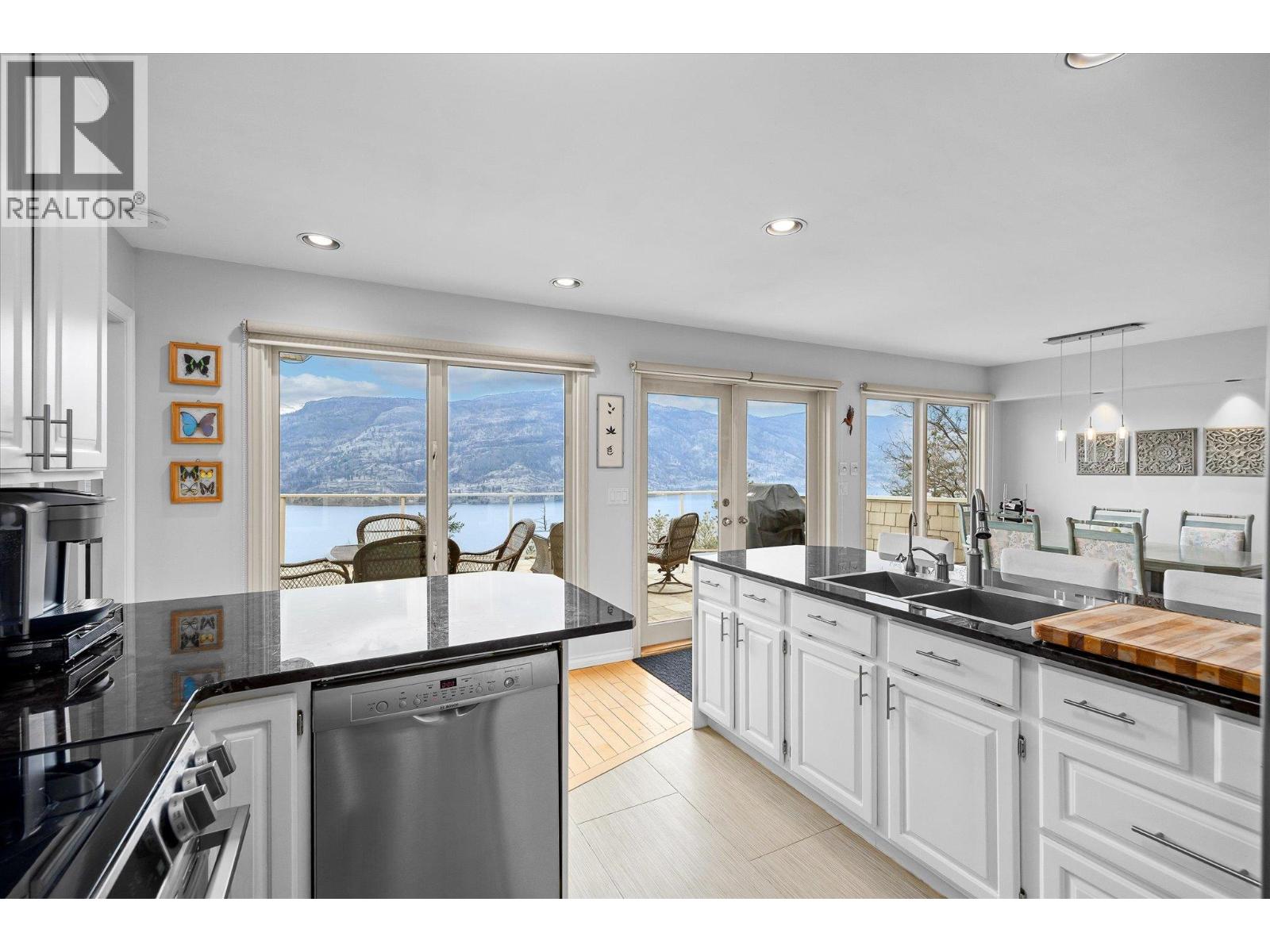  1116 Lynn Court, Kelowna