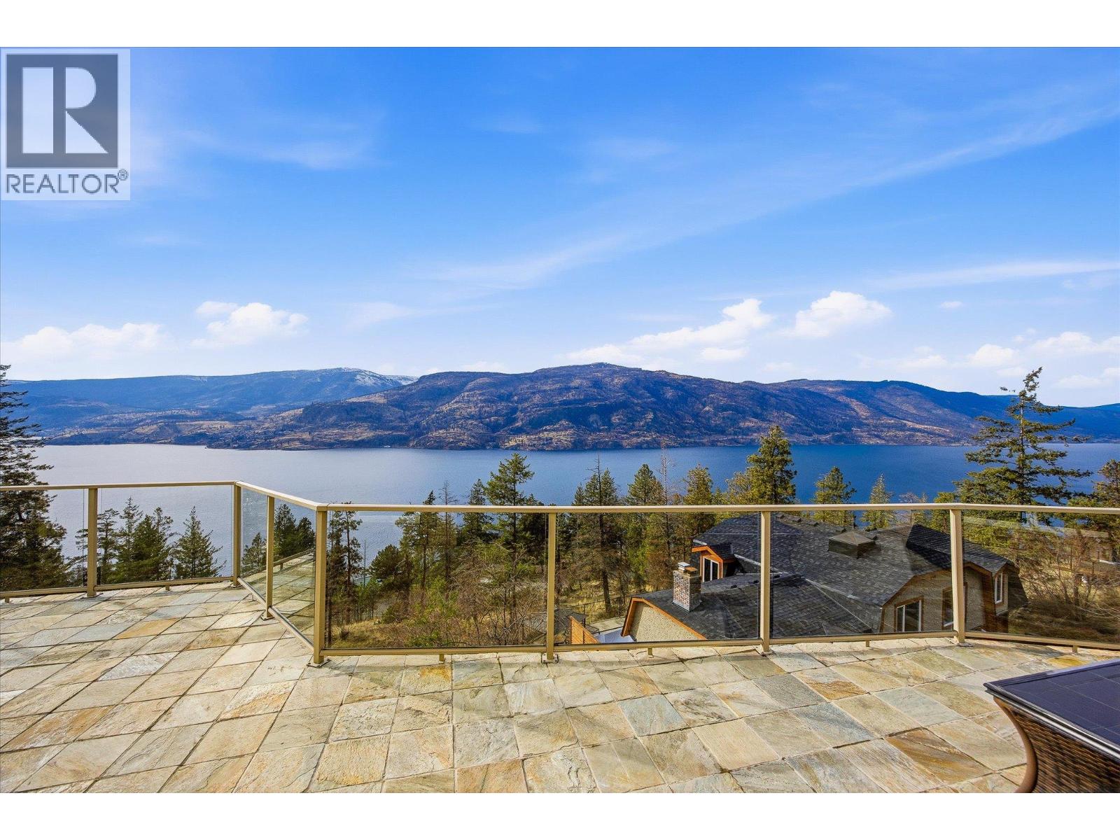  1116 Lynn Court, Kelowna