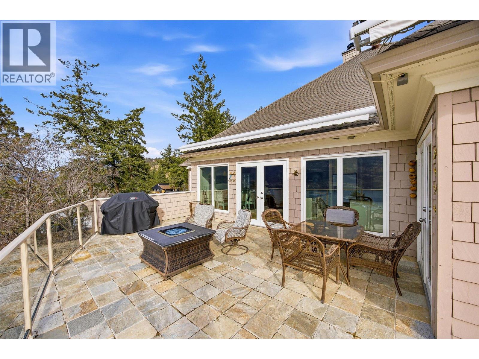  1116 Lynn Court, Kelowna