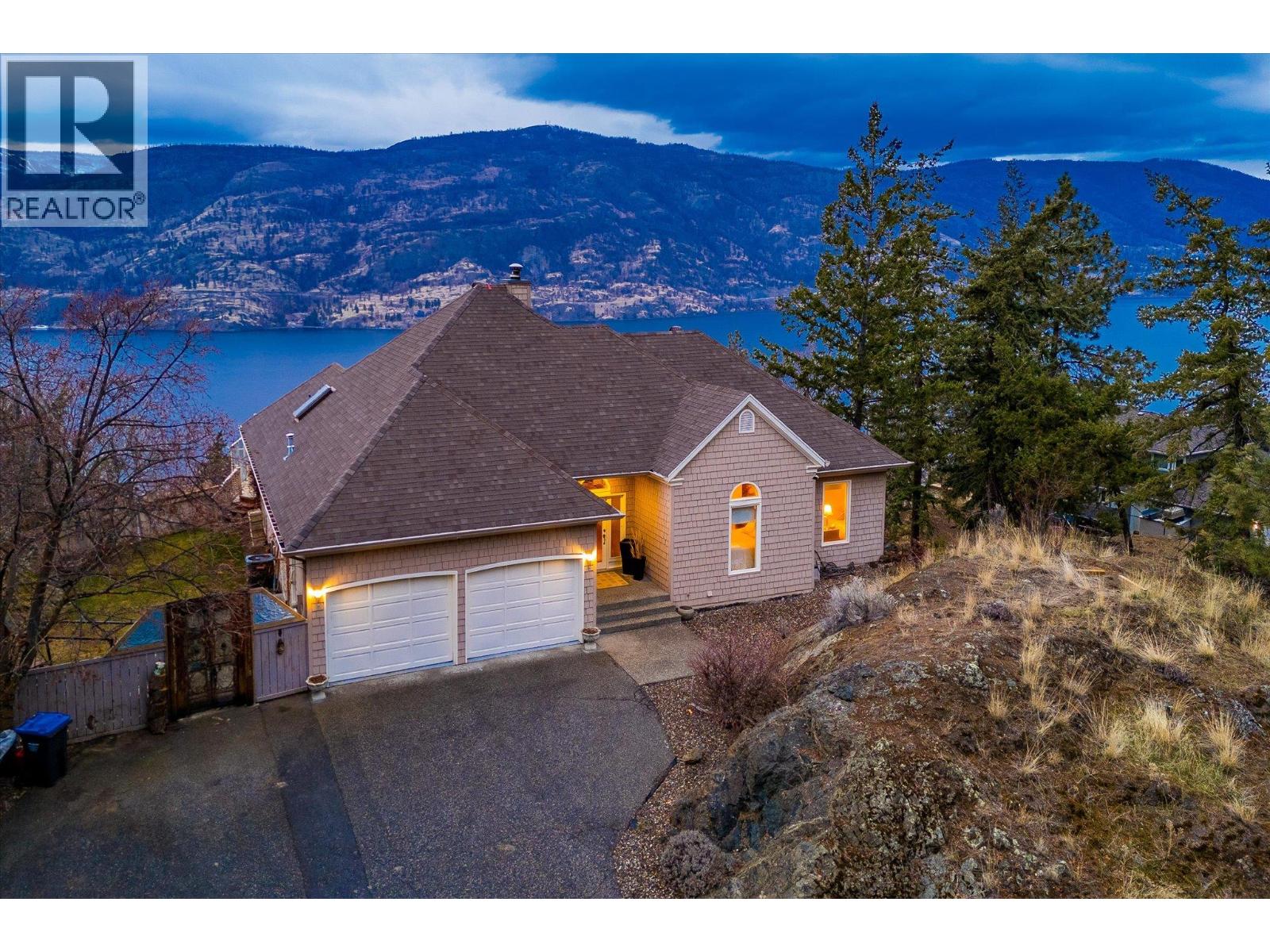  1116 Lynn Court, Kelowna
